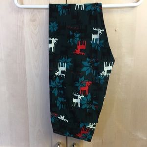 Lularoe OS Leggings Moose Winter Print!
